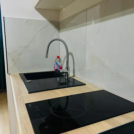 Cztery Katy W Rynku 아파트 바우브자이치